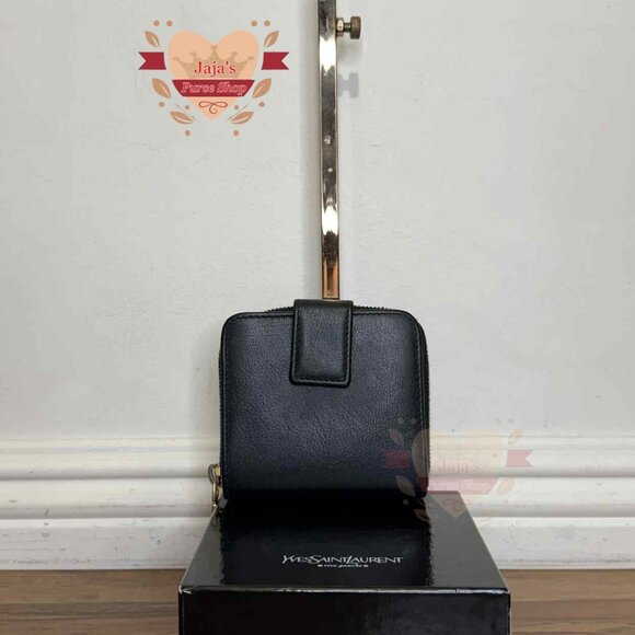 ✅❤️✅SOLD✅❤️✅💖YSL Leather Zipper RFID Wallet💖 - Picture 3 of 17